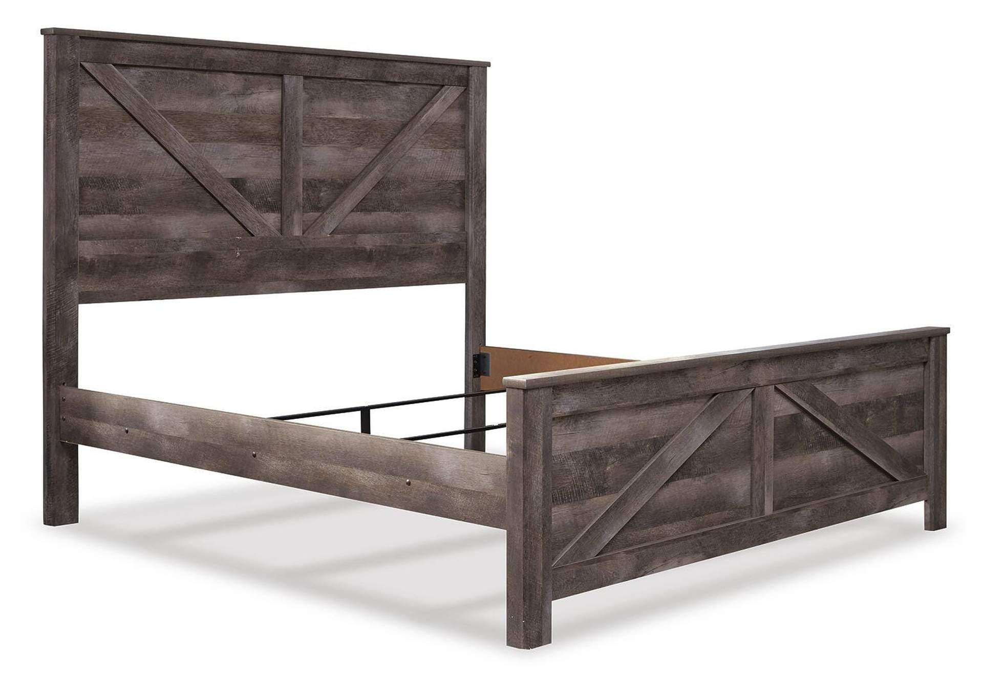 Wynnlow King Crossbuck Panel Bed angled view