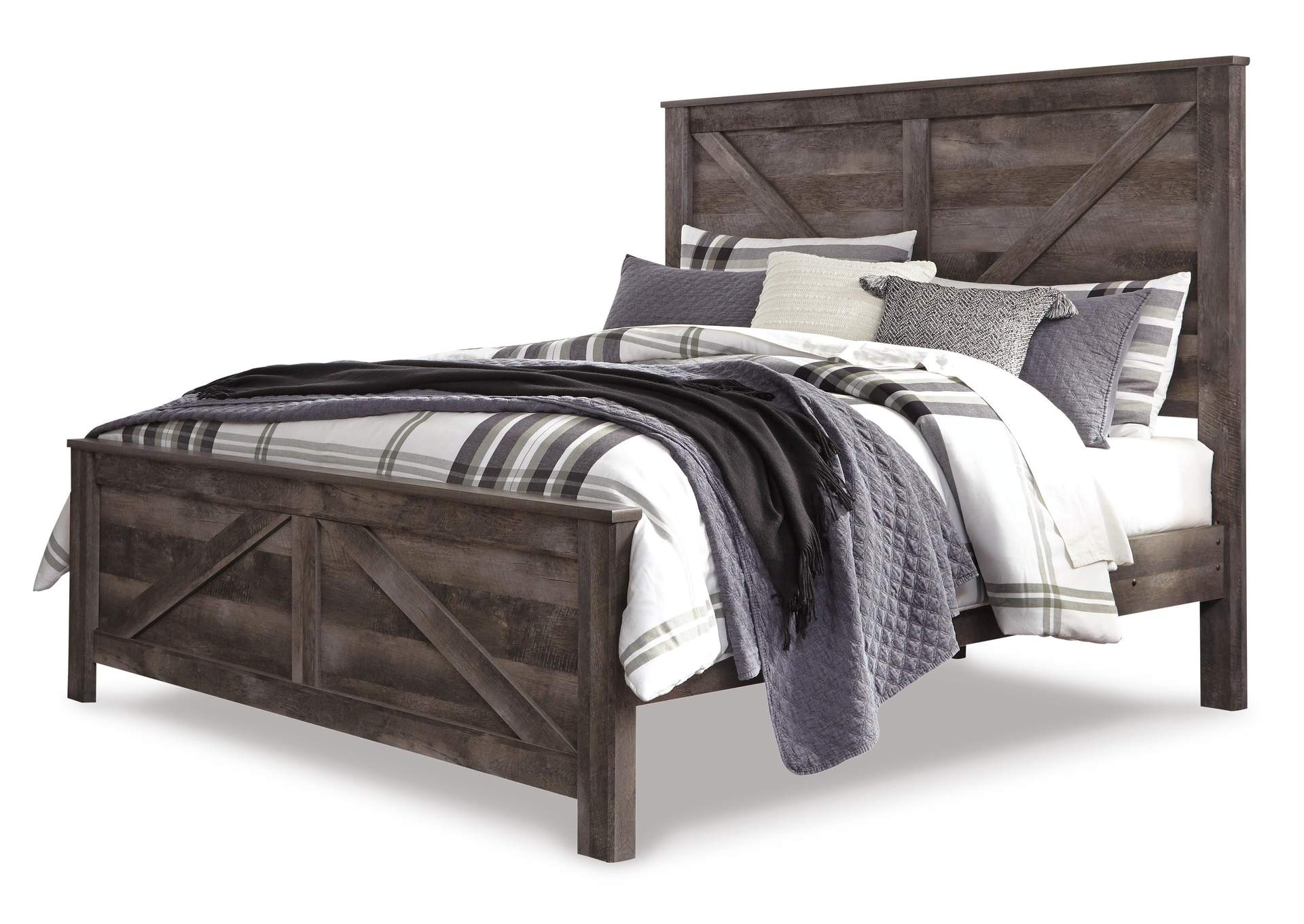 Wynnlow King Crossbuck Panel Bed with Mirrored Dresser