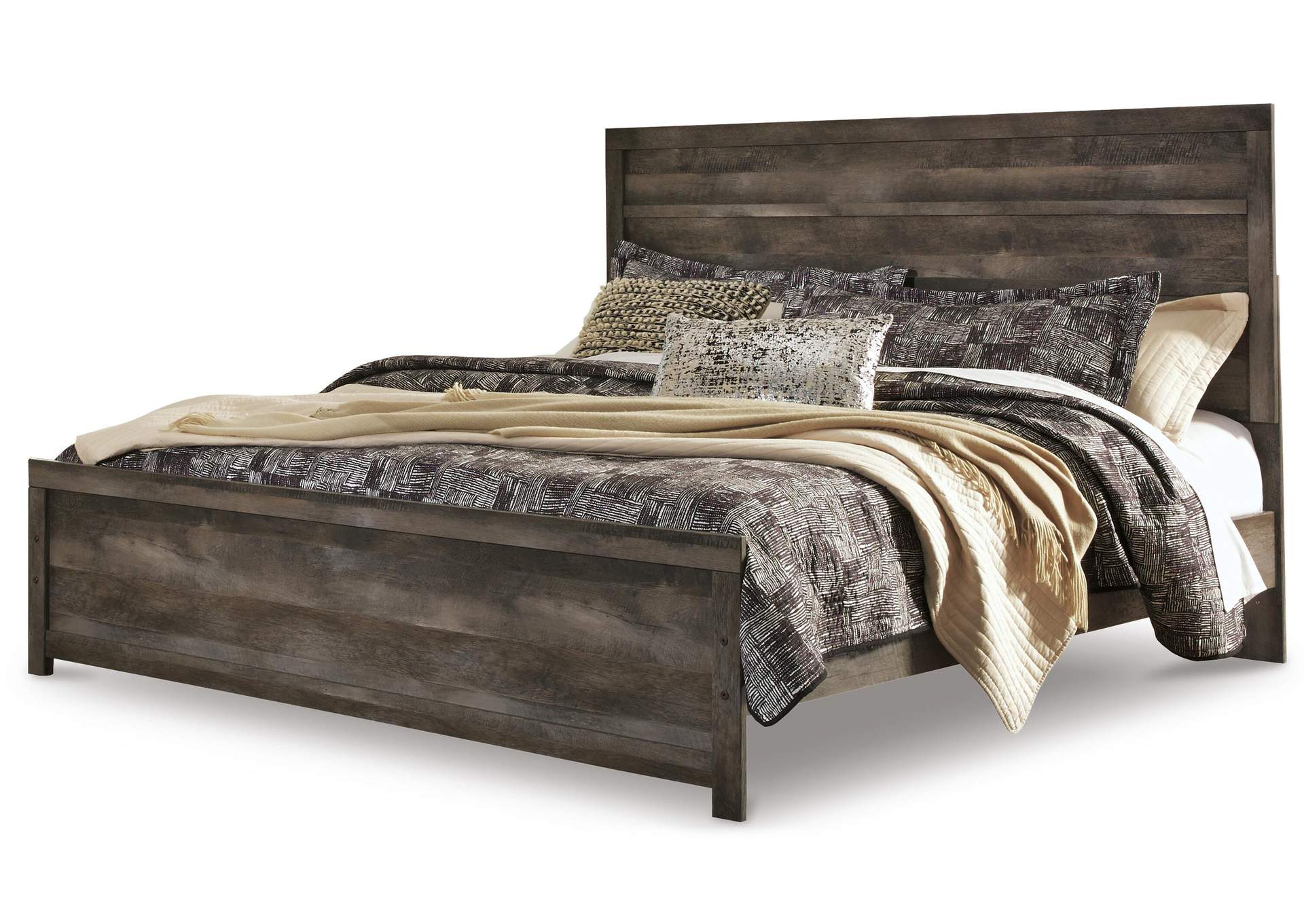 Wynnlow King Panel Bed with Mirrored Dresser