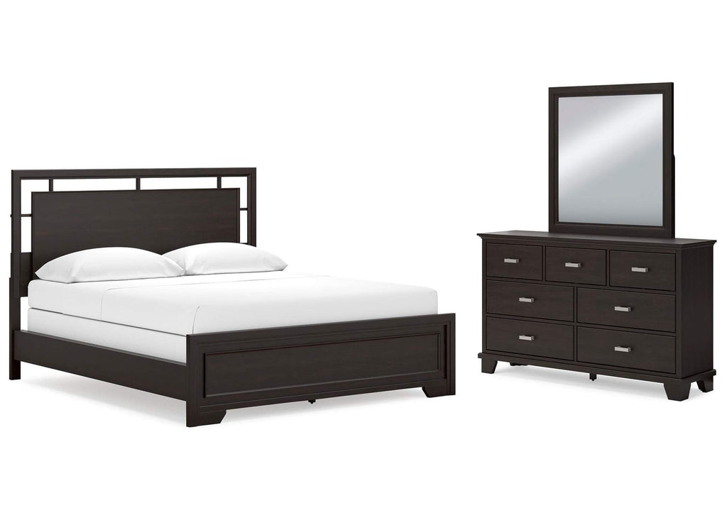 Covetown California King Panel Bed with Mirrored Dresser