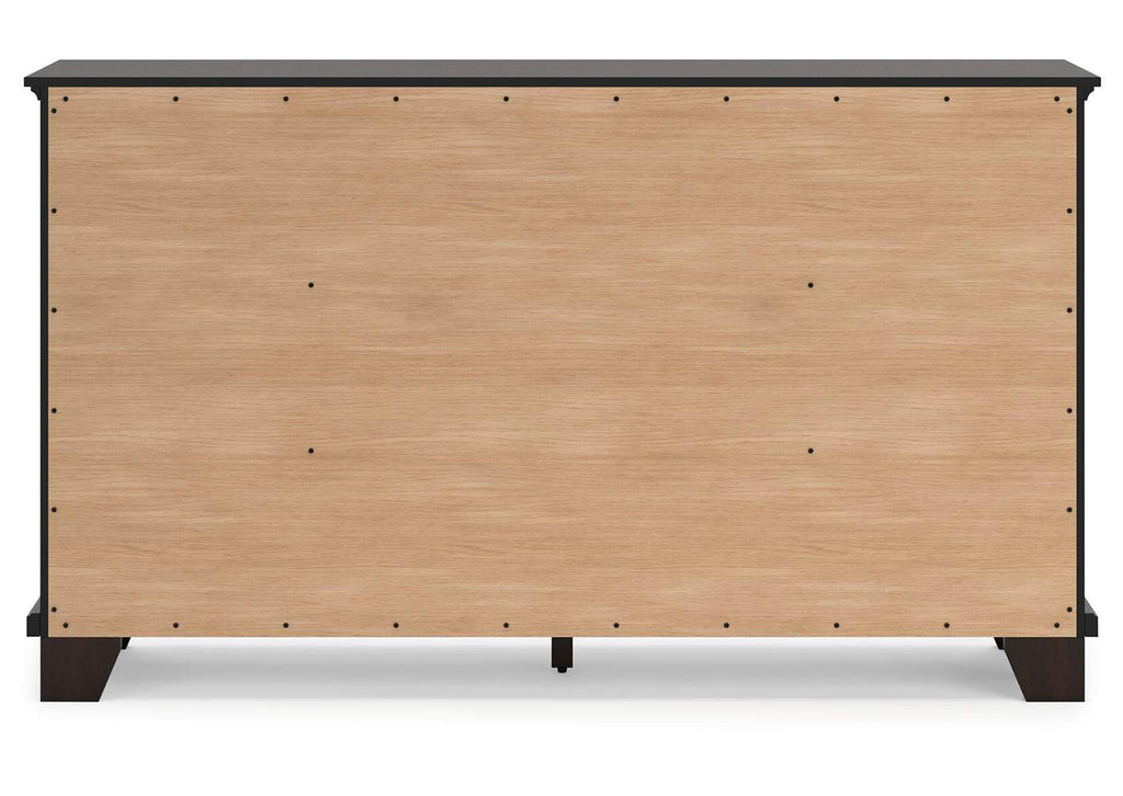 Covetown California King Panel Bed, Dresser and 2 Nightstands