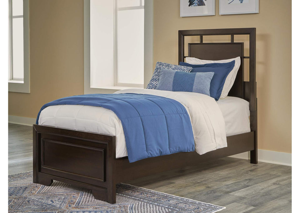 Covetown Twin Panel Bed with Mirrored Dresser, Chest and Nightstand