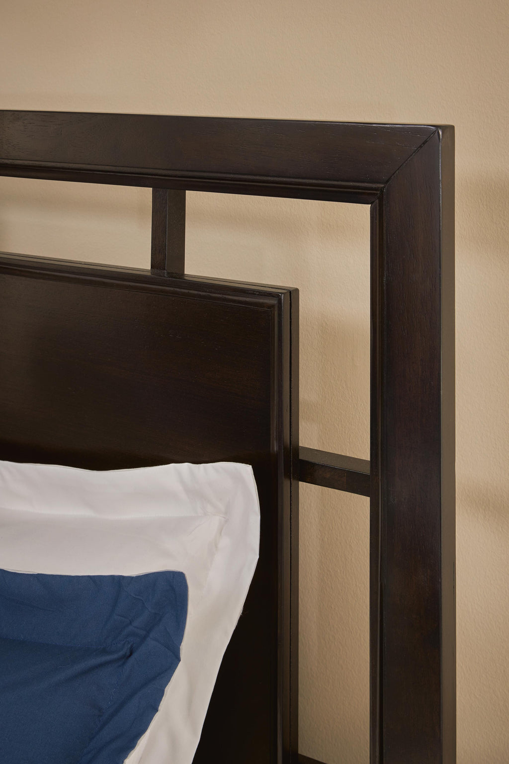 Covetown Twin Panel Bed in Dark Brown, detail view
