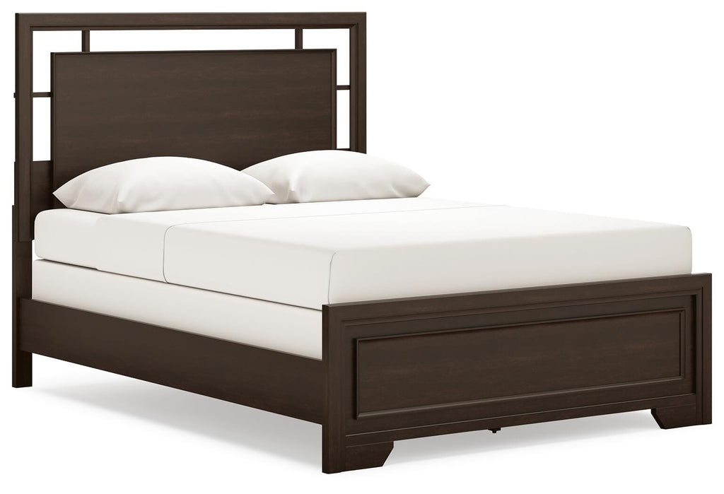 Covetown Queen Panel Bed in Dark Brown, angle view