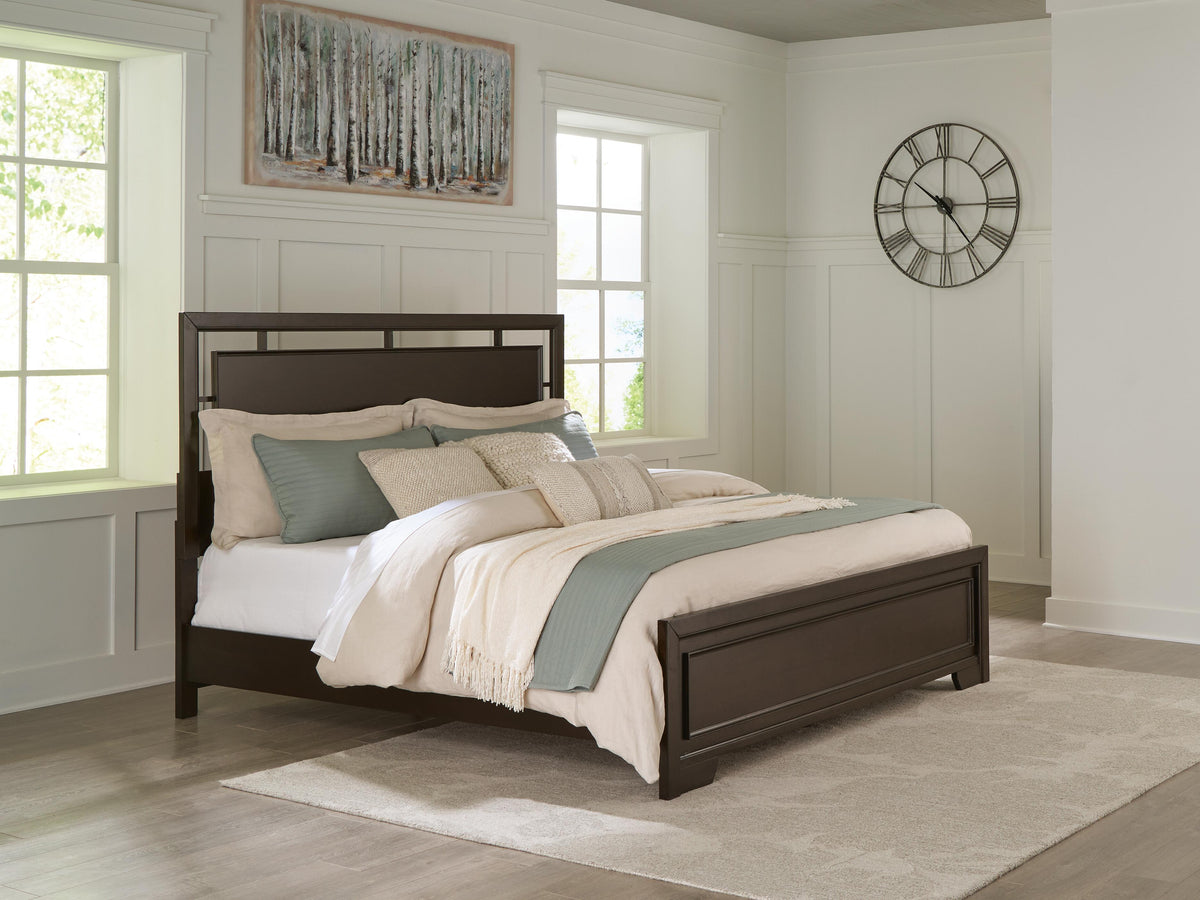 Covetown California King Panel Bed - additional image 1