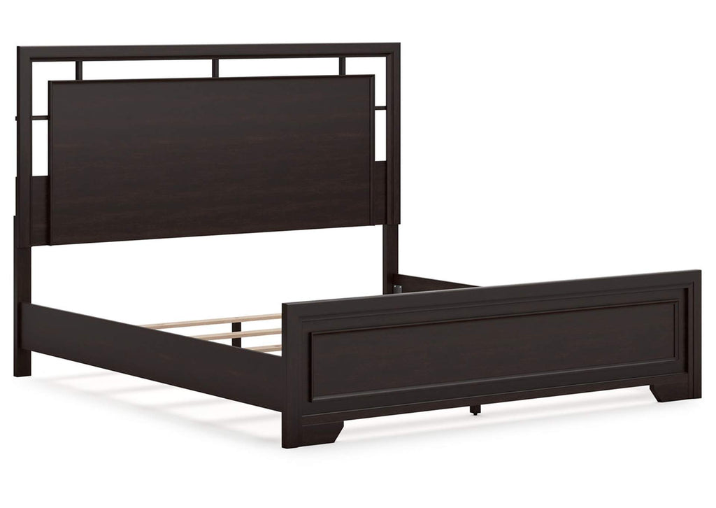 Covetown King Panel Bed with Mirrored Dresser and Chest angled view
