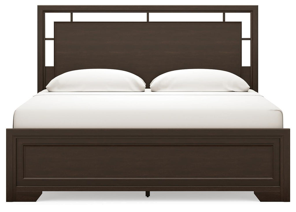 Covetown King Panel Bed in Dark Brown, front view