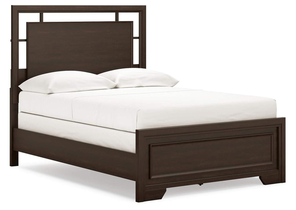 Covetown Full Panel Bed with Dresser and Nightstand angled view