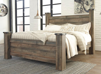 Trinell King Poster Bed in Brown