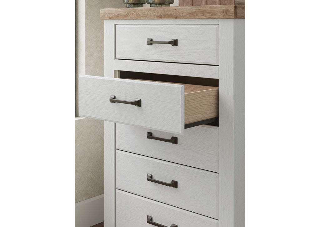Savonport Twin Panel Bed, Dresser, Mirror, Chest and Nightstand detail