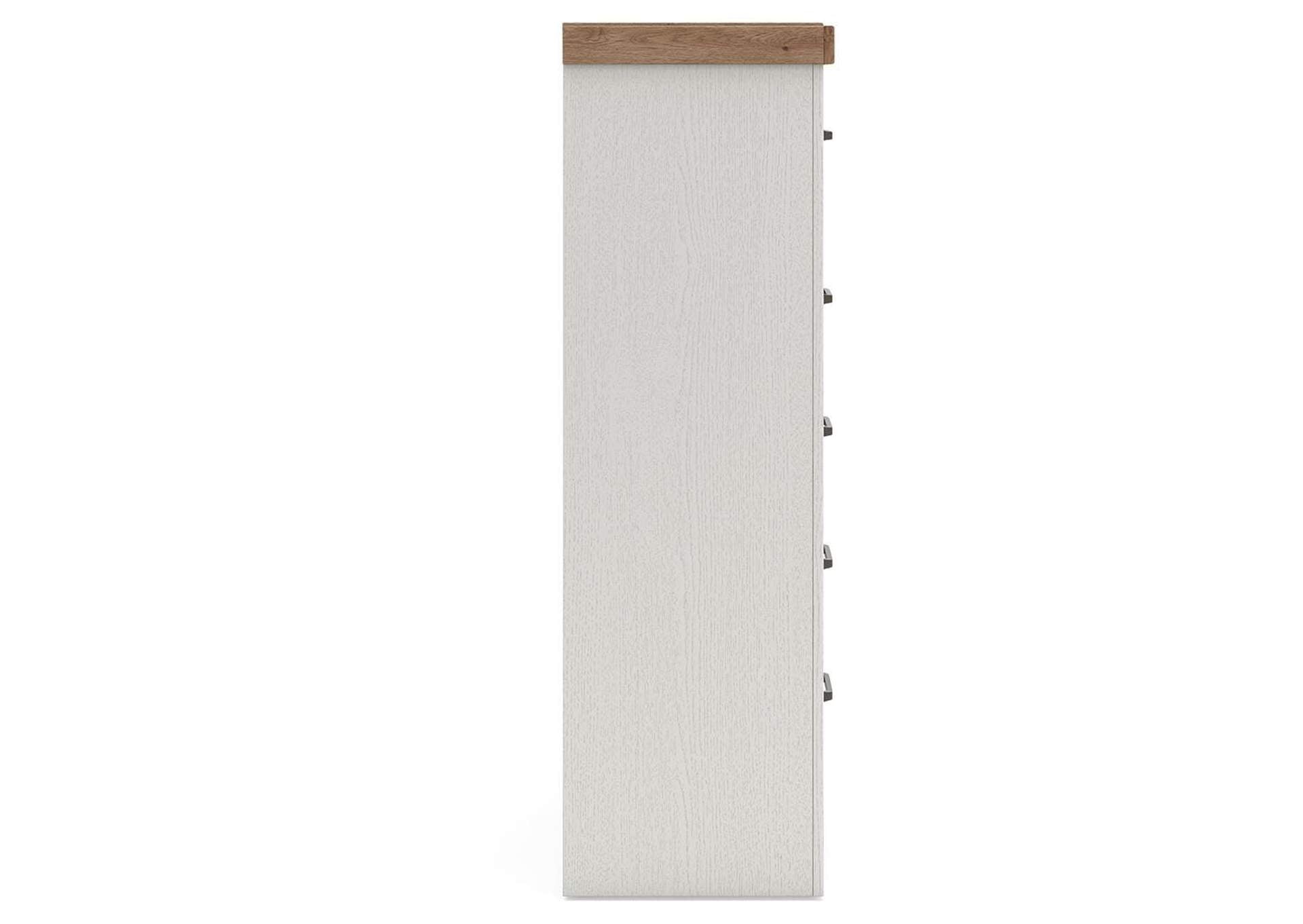 Savonport Full Panel Bed, Dresser and Chest side view