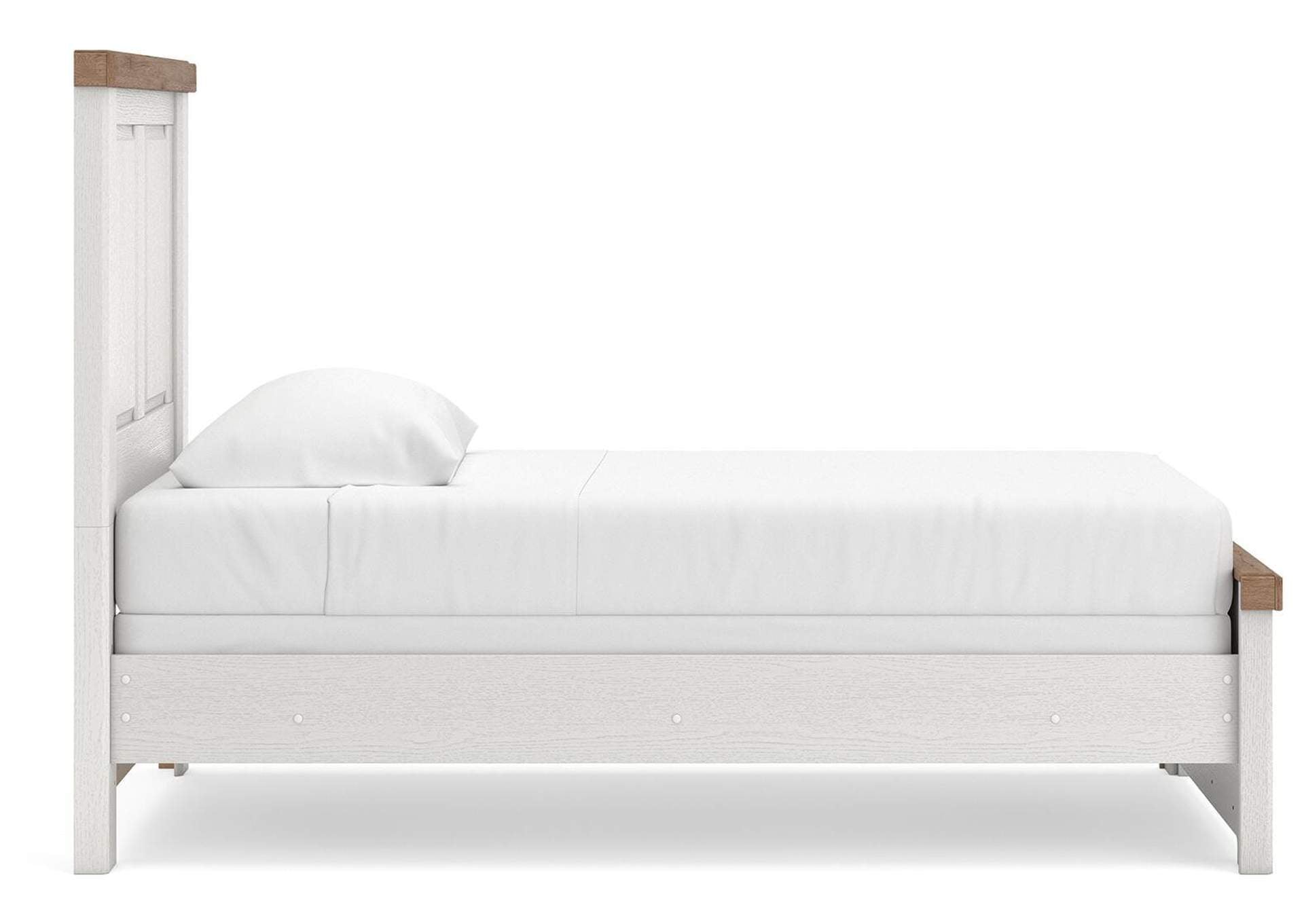 Savonport Twin Panel Bed, Dresser and Mirror side view