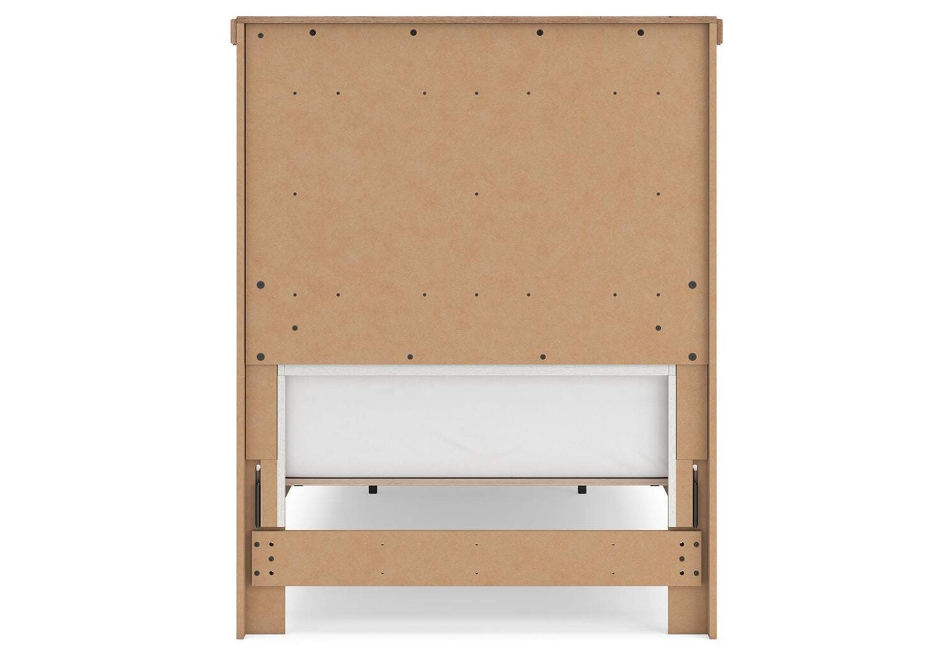 Savonport Twin Panel Storage Bed, Dresser and Chest