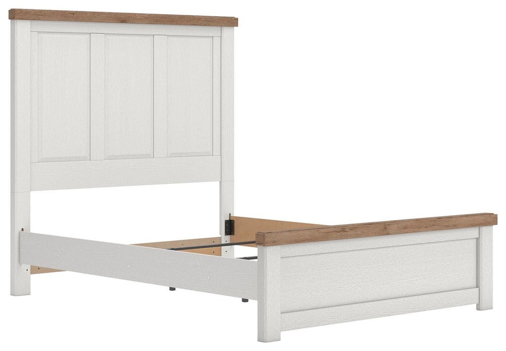 Savonport Queen Panel Bed in White/Brown, angle view