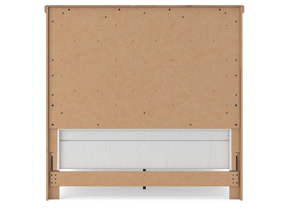 Savonport Queen Panel Bed. Dresser, Mirror and Nightstand