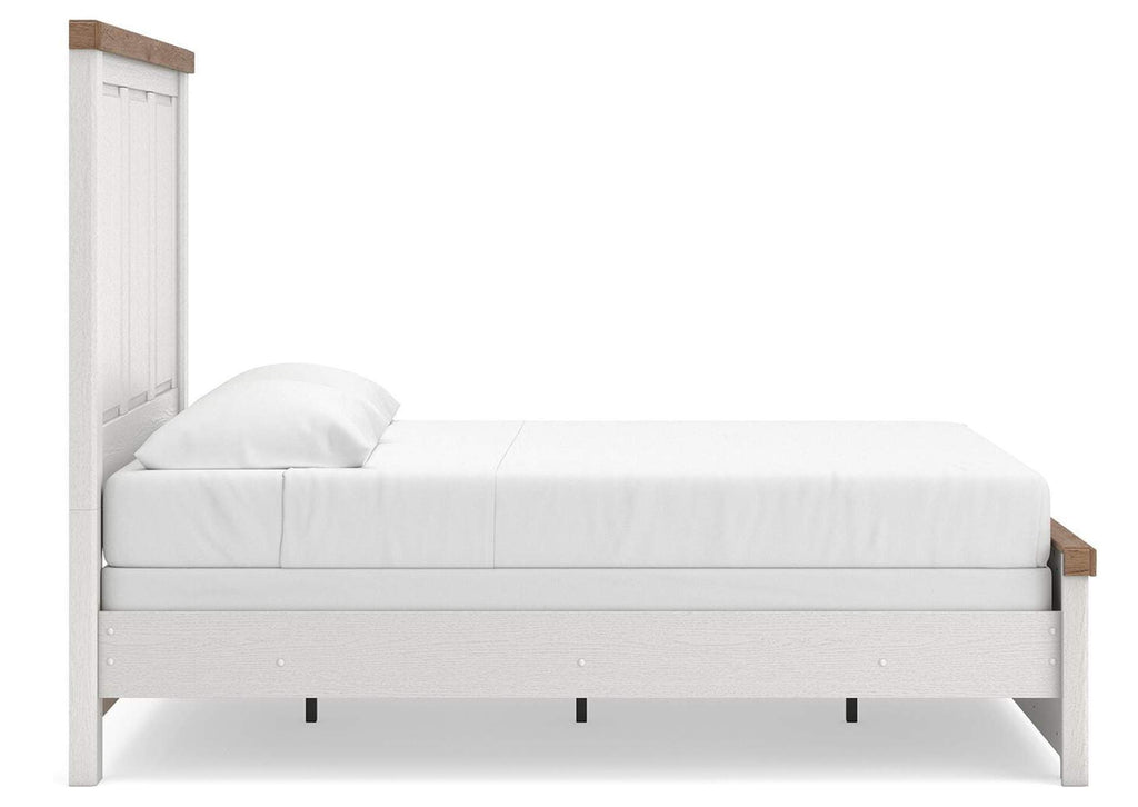 Savonport Queen Panel Bed, Dresser and Mirror side view
