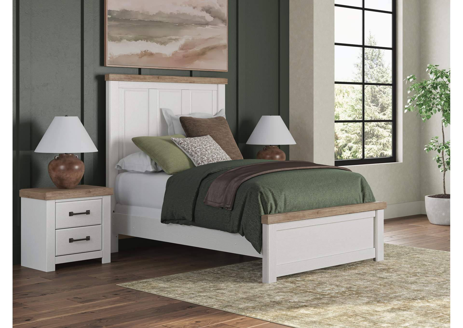 Savonport Full Panel Bed, Chest and Nightstand