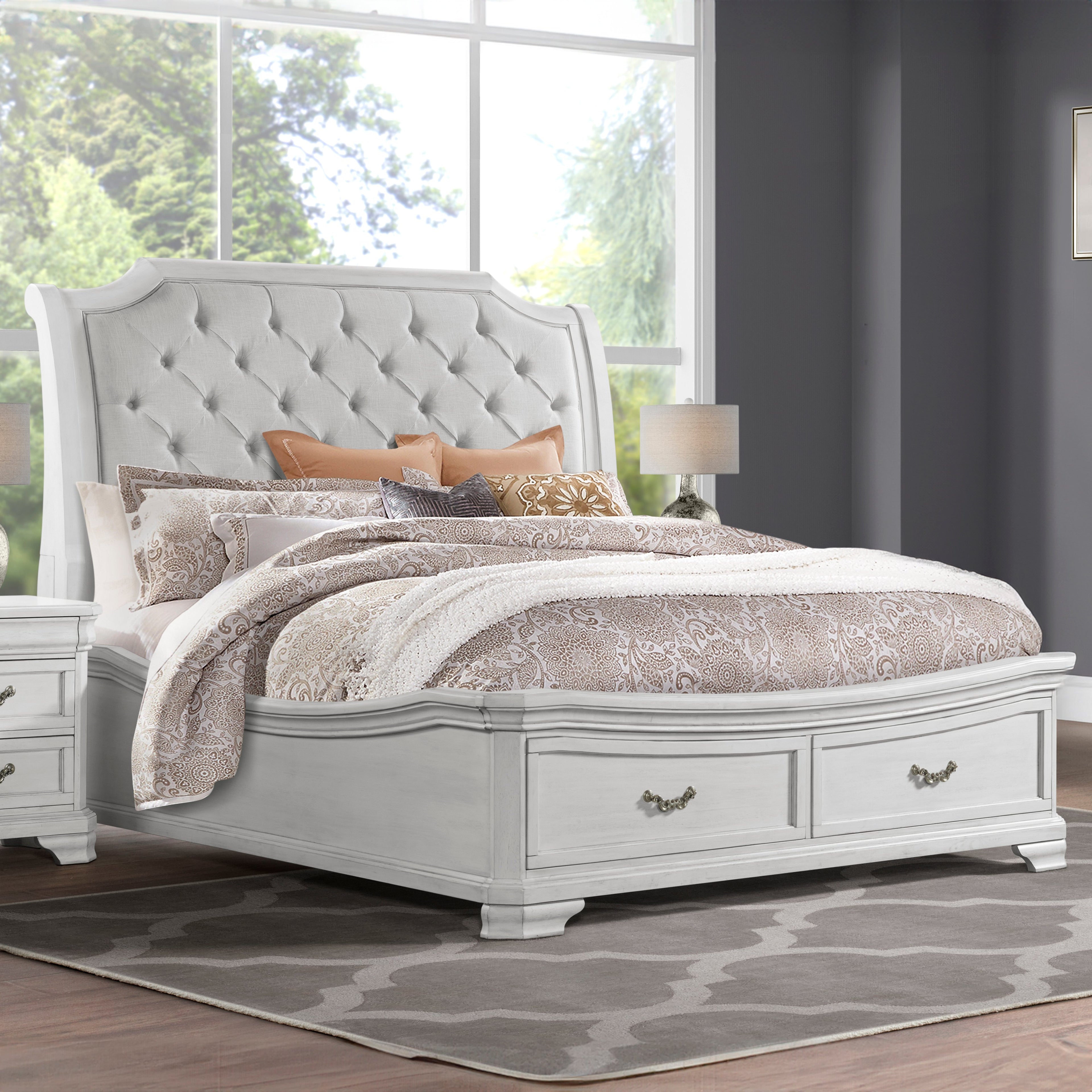Lyndhurst 5''0" Queen Bed - Vintage White
