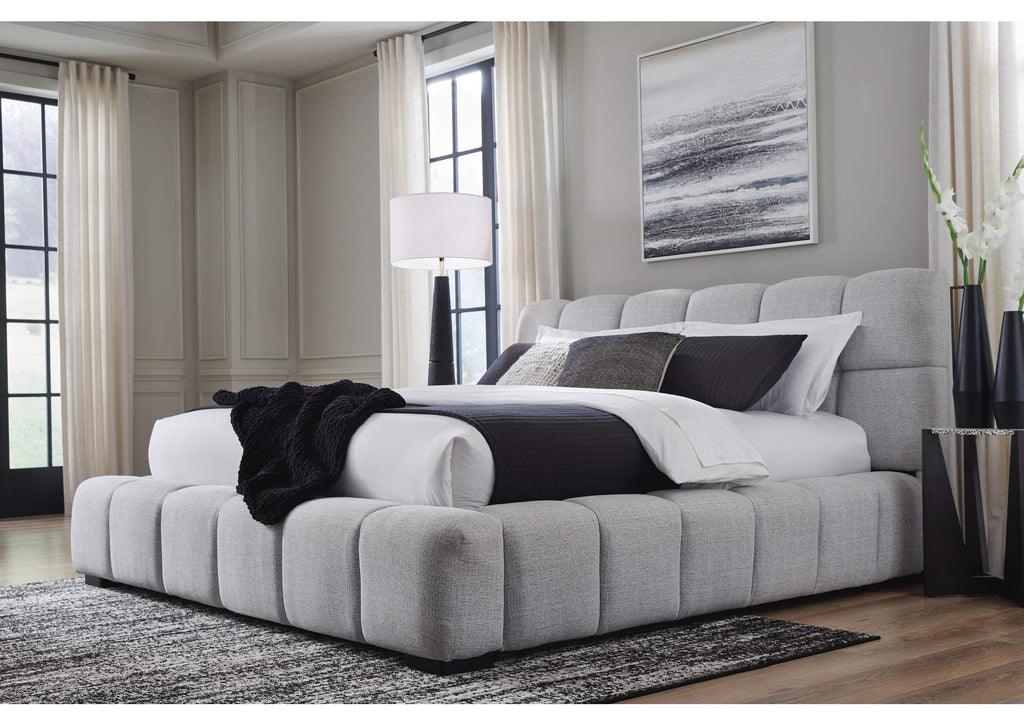 Grendusk Queen Upholstered Bed