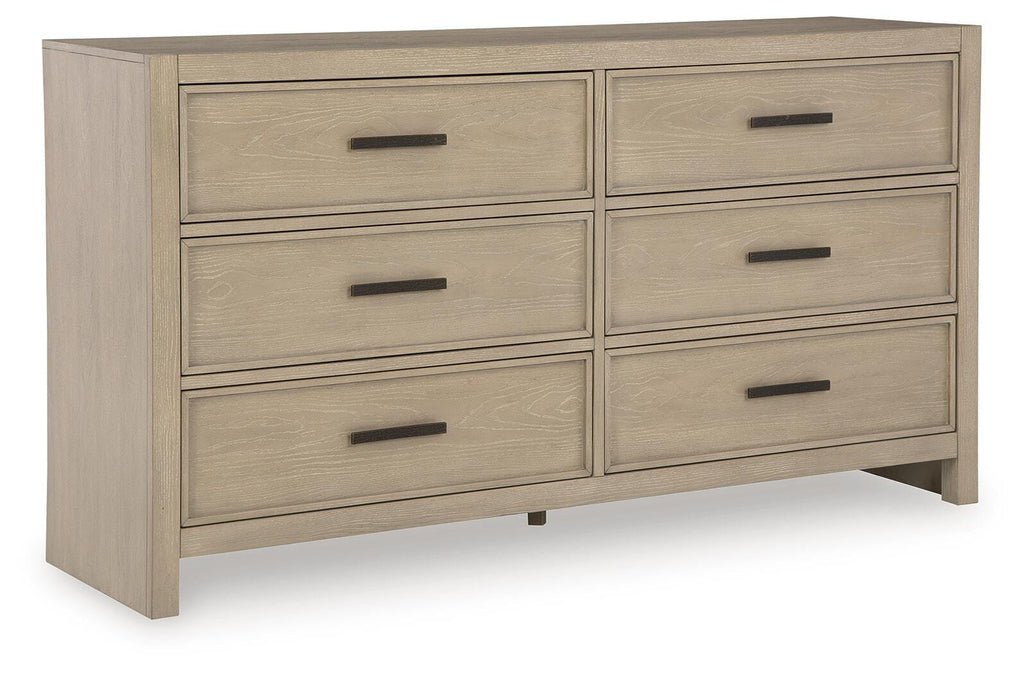 Calmoro Dresser in Gray, closed view