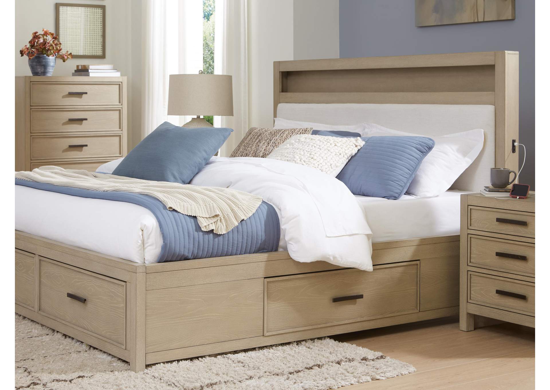 Calmoro Queen Bookcase Bed with Mirrored Dresser, Chest and 2 Nightstands