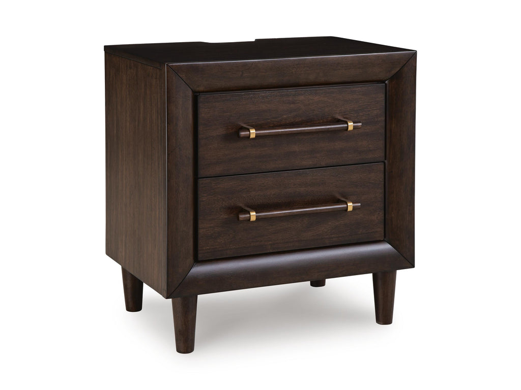 Dantenton Nightstand in Merlot, closed view
