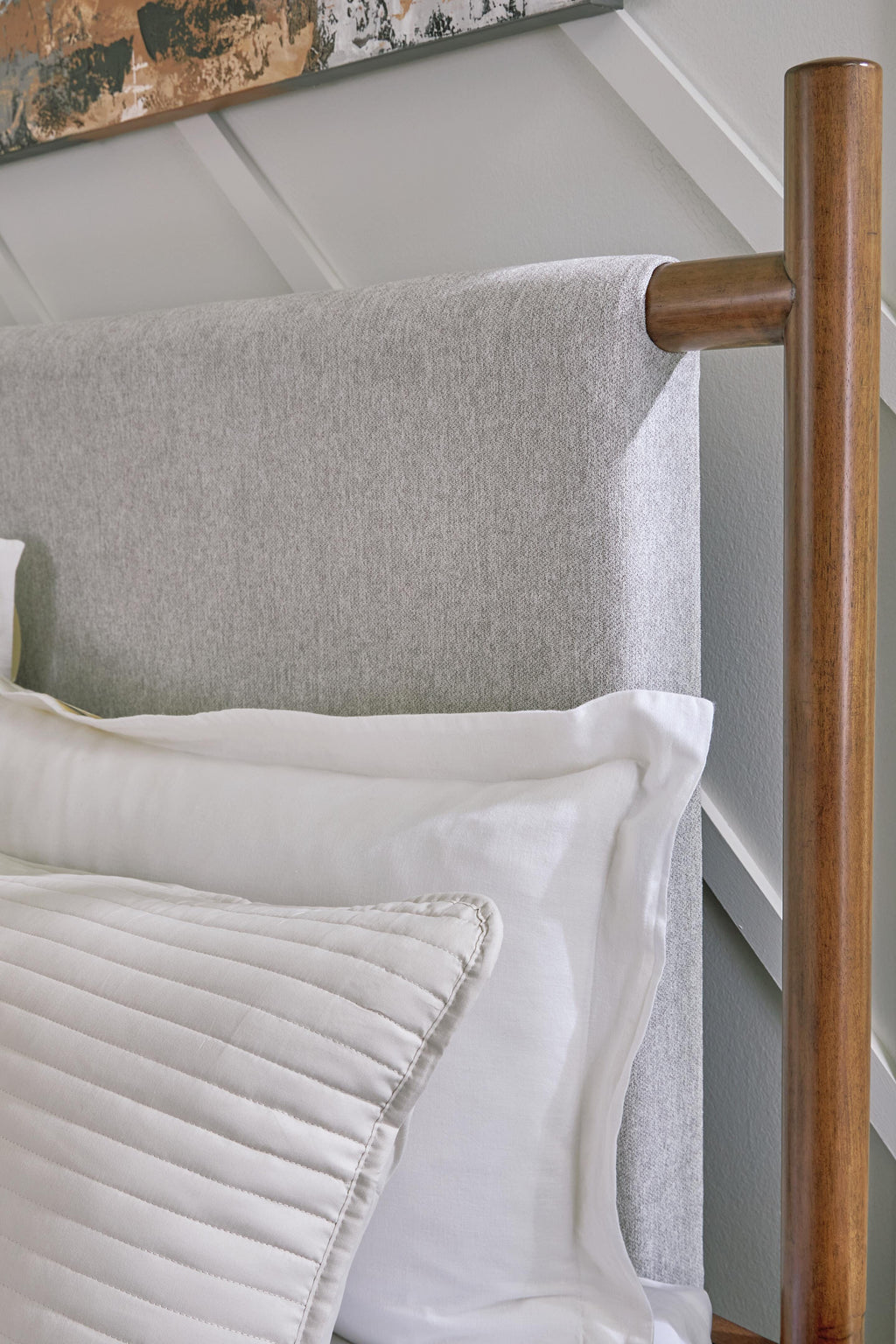Lyncott California King Upholstered Bed in Brown, detail view