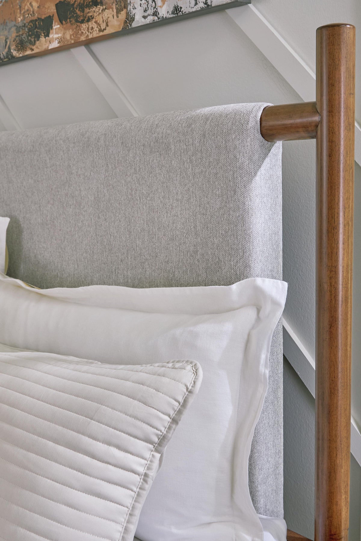 Lyncott California King Upholstered Bed in Brown, detail view