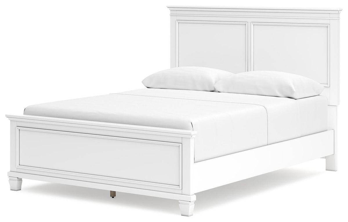 Fortman Queen Panel Bed in White, angle view