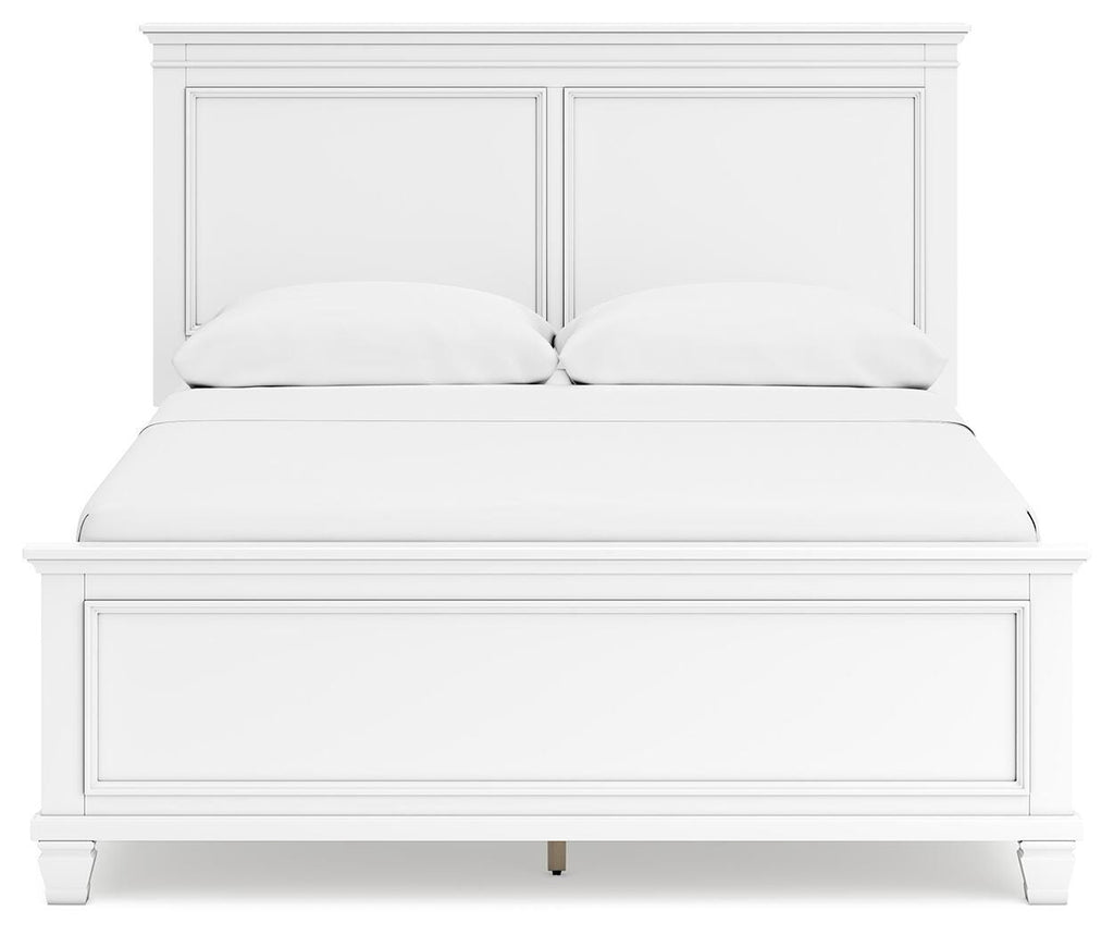 Fortman Queen Panel Bed in White, front view
