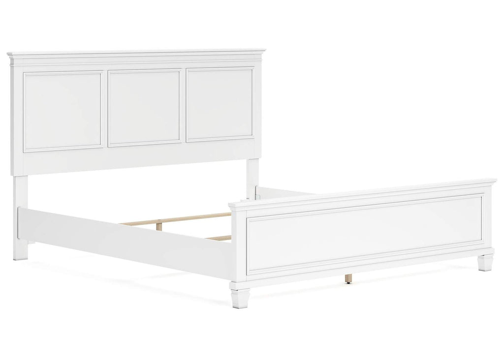 Fortman California King Panel Bed with Mirrored Dresser and 2 Nightstands angled view