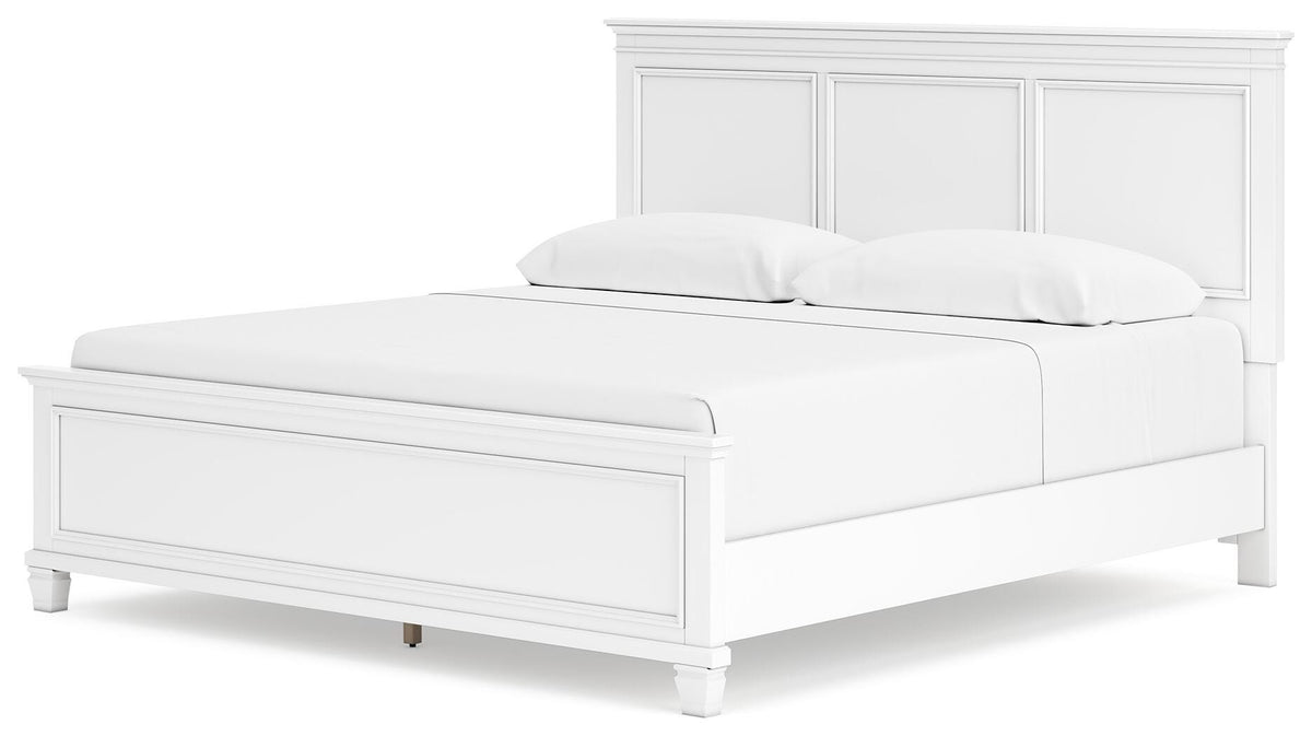 Fortman King Panel Bed in White, angle view