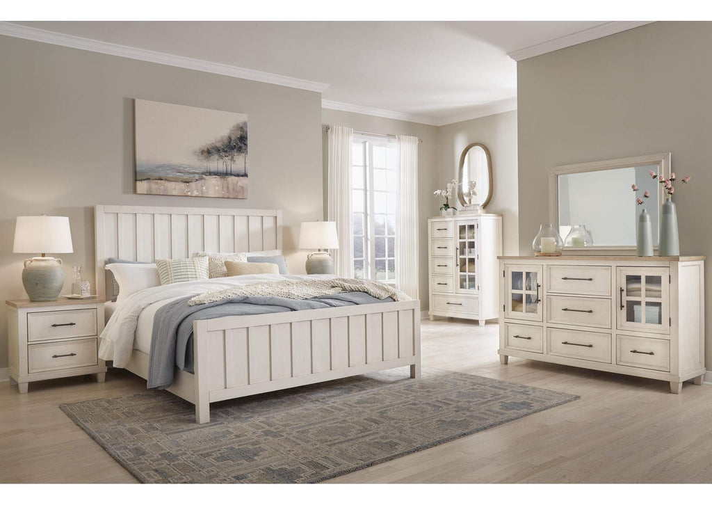 Shaybrock California King Panel Bed and 2 Nightstands