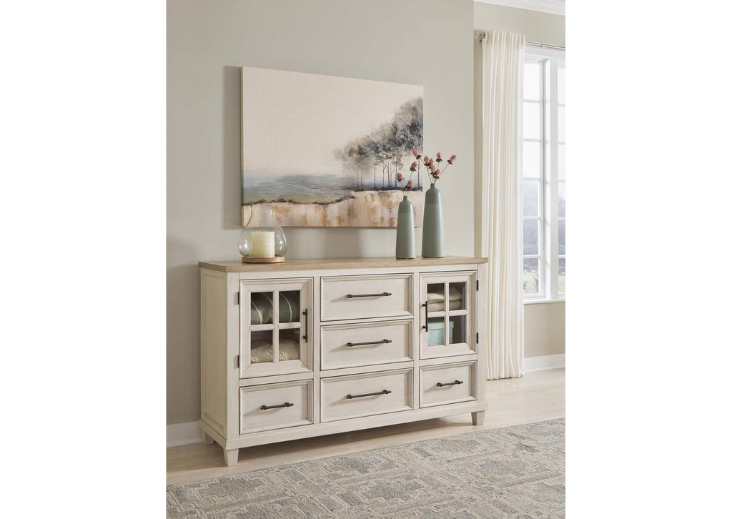 Shaybrock Queen Panel Bed, Dresser and 2 Nightstands