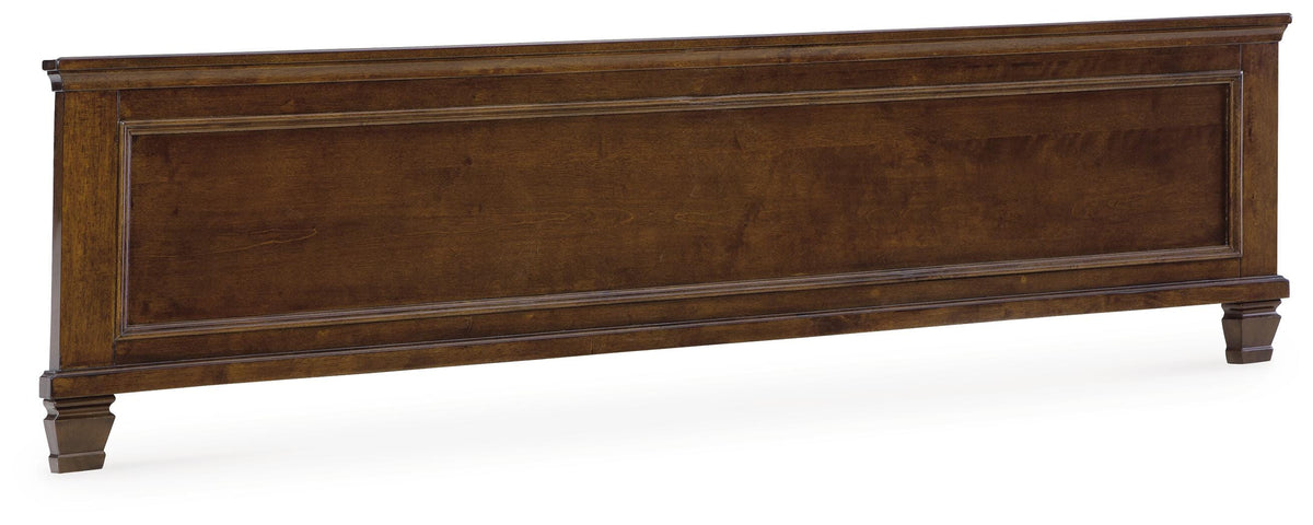 Danabrin California King Panel Bed - additional image 4