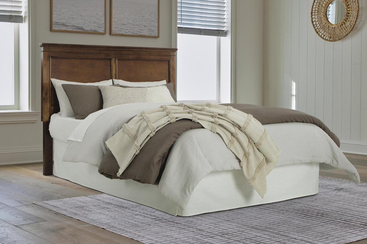 Danabrin Queen Panel Bed - additional image 3