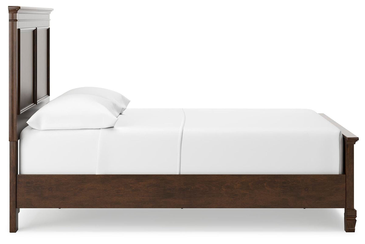 Danabrin Full Panel Bed in Brown, side view