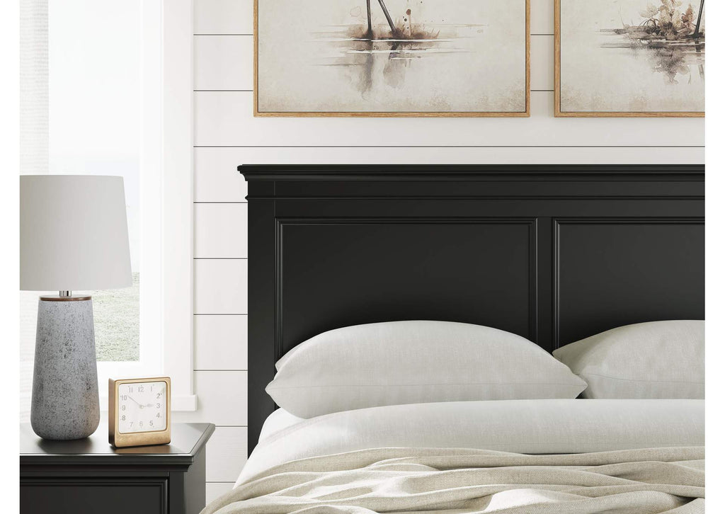 Lanolee Full Panel Storage Bed and Dresser detail