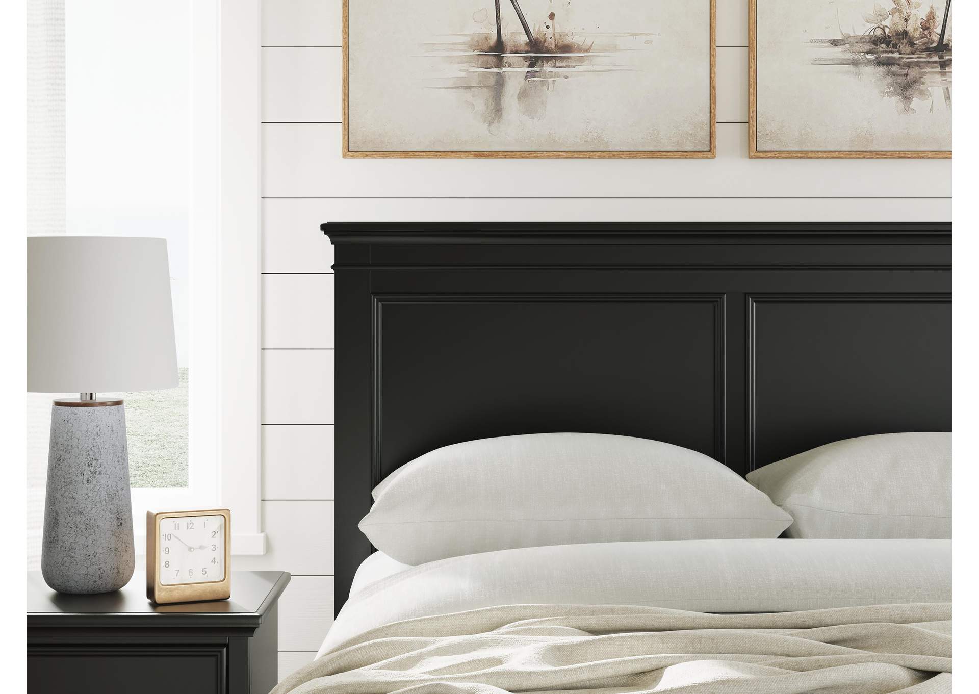 Lanolee Full Panel Storage Bed and Dresser detail