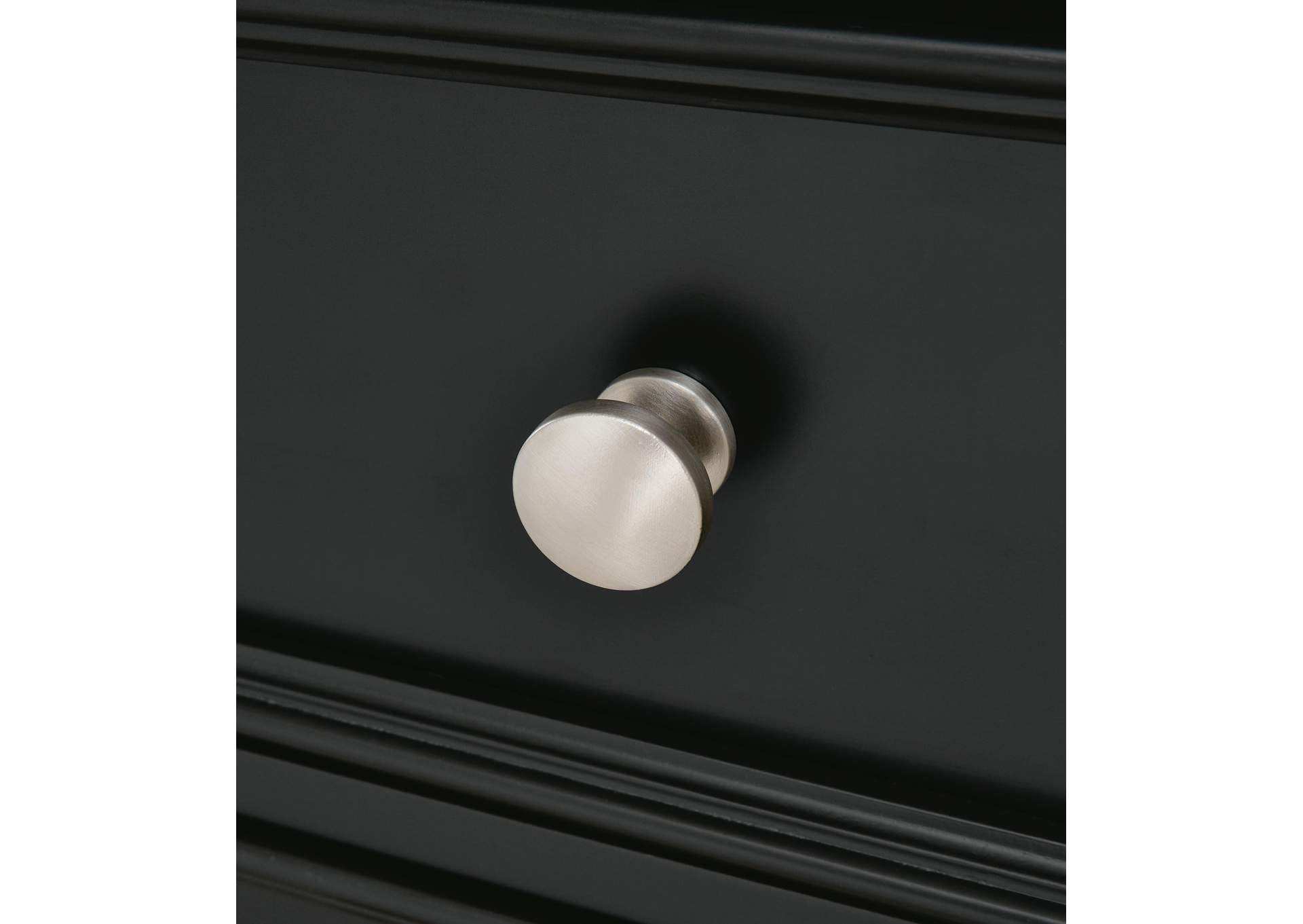 Lanolee California King Panel Bed with Mirrored Dresser detail
