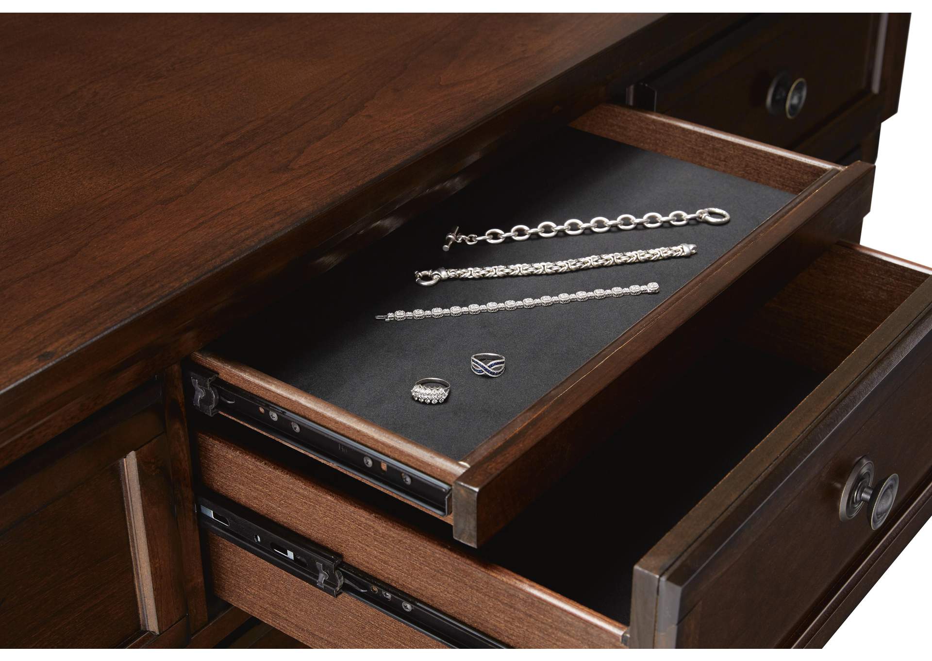 Porter Dresser detail
