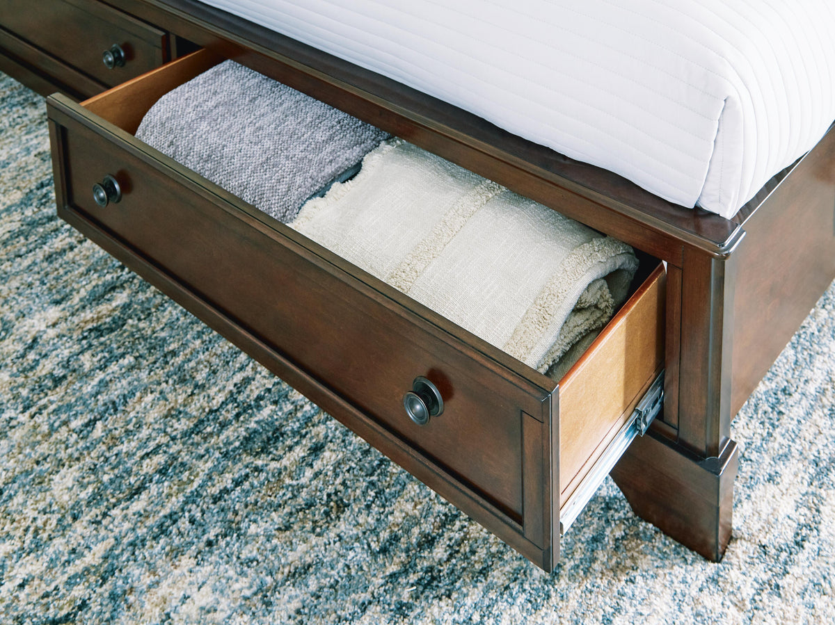 Trellington King Sleigh Storage Bed in Brown, detail view