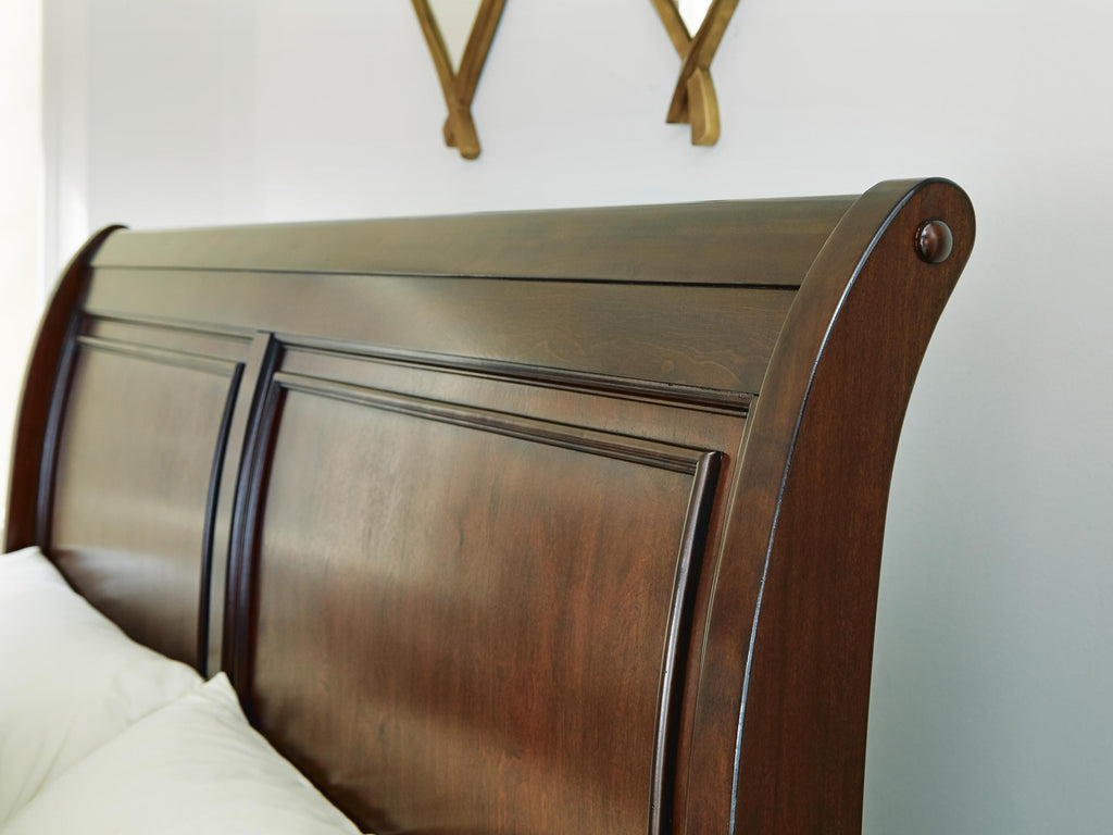 Trellington King Sleigh Storage Bed in Brown, detail view