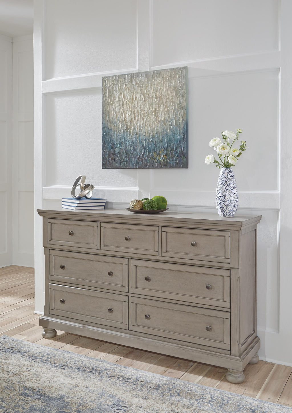 Lettner Dresser in Light Gray, alternate view 4