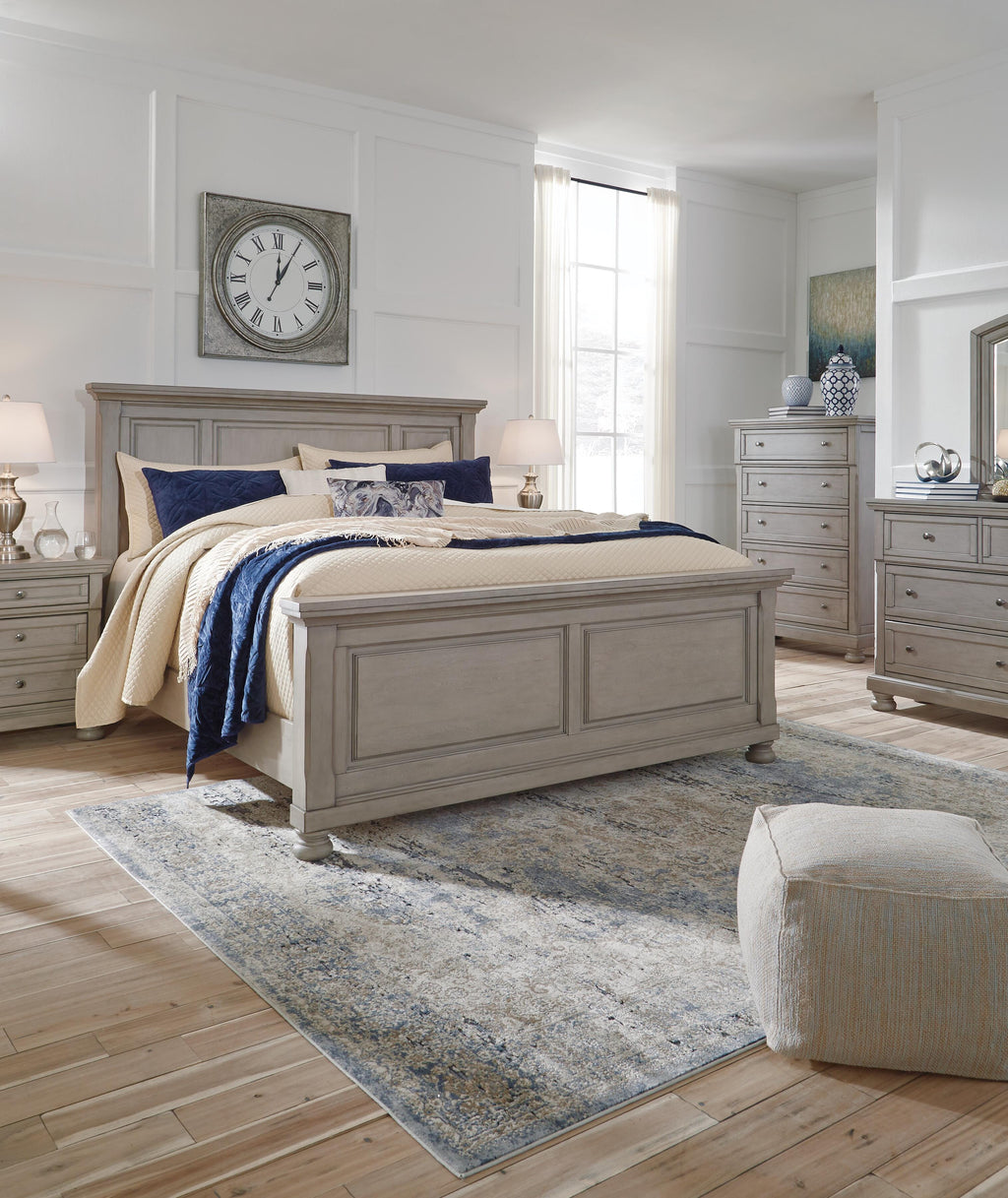 Lettner King Panel Bed in Light Gray, lifestyle view