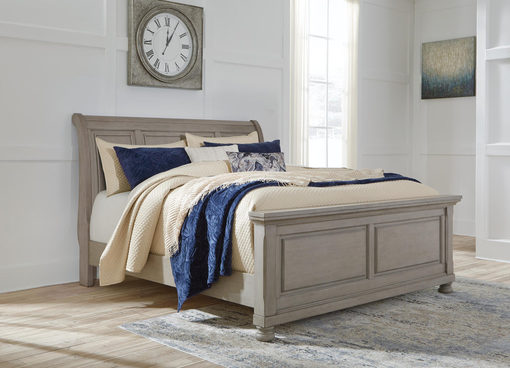 Lettner California King Sleigh Bed in Light Gray, alternate view 3