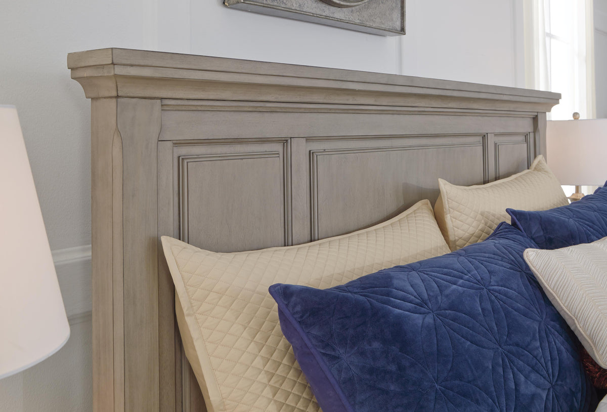 Lettner Queen Panel Bed in Light Gray, detail view