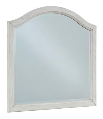 Robbinsdale Bedroom Mirror - image 2