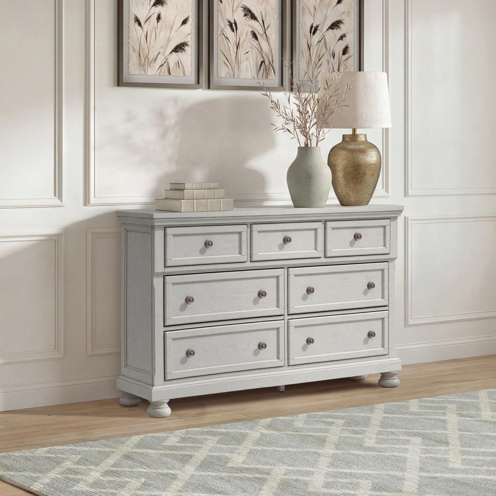 Robbinsdale 7 Drawer Dresser — detail 2