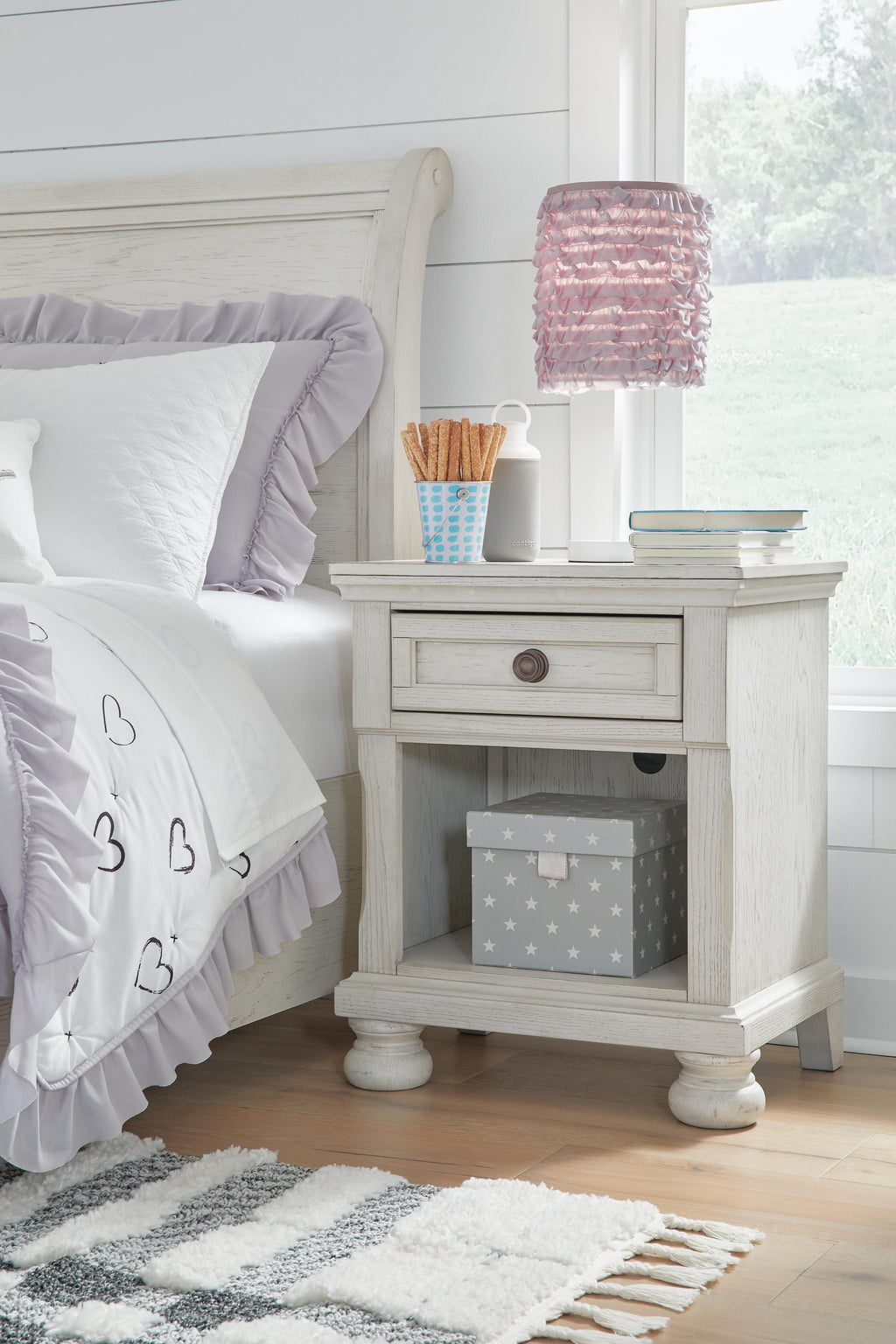 Robbinsdale Nightstand in Antique White, alternate view 3